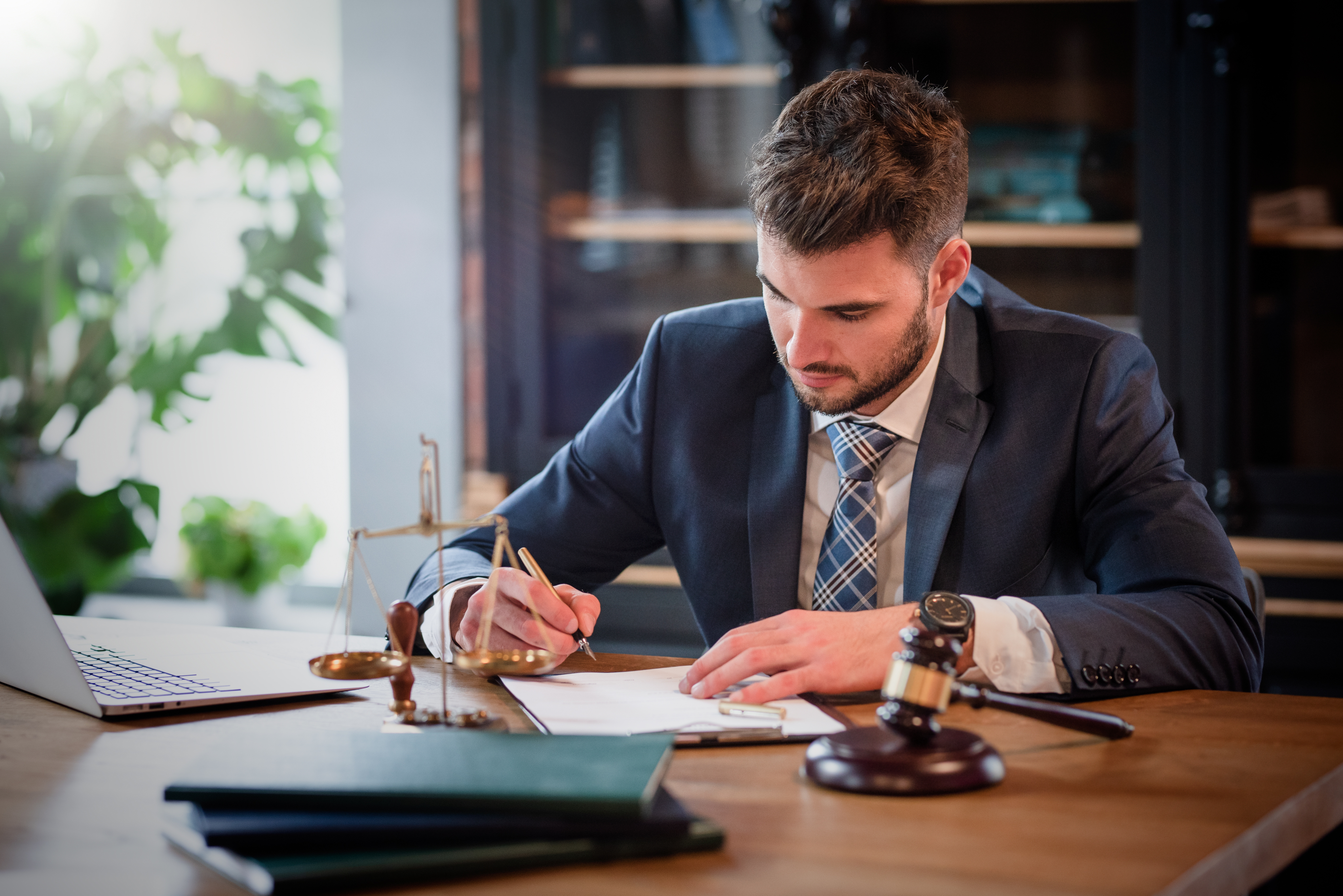 A Buyer should always be represented by a Real Estate Attorney in Broward County
